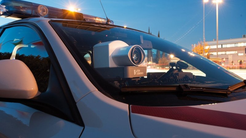 Aiutiamo a sviluppare gli autovelox del futuro